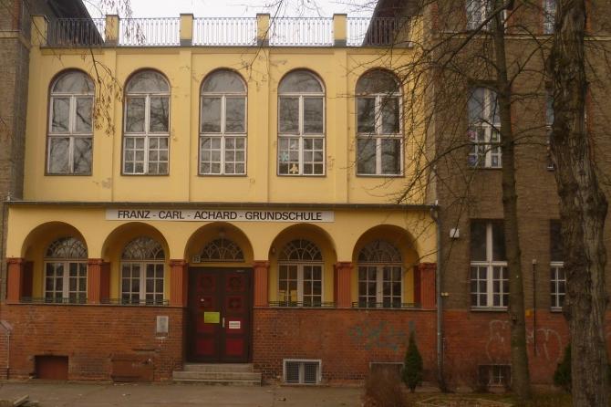 Holzbauweise für den Ergänzungsbau der Franz-Carl-Achard-Grundschule