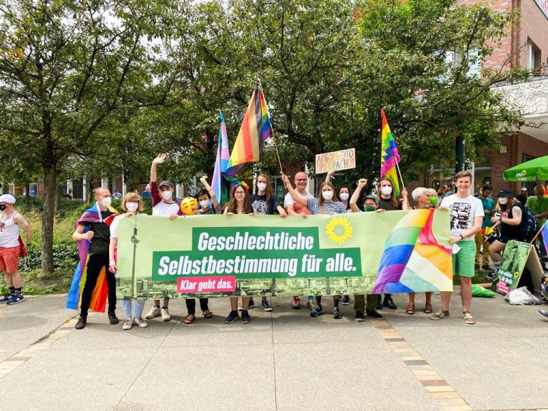 Zweite Marzahn Pride: Marzahn – das bunte Miteinander