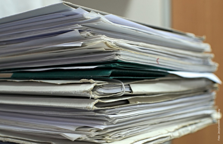 Überprüfung auf Tätigkeit für die Staatssicherheit