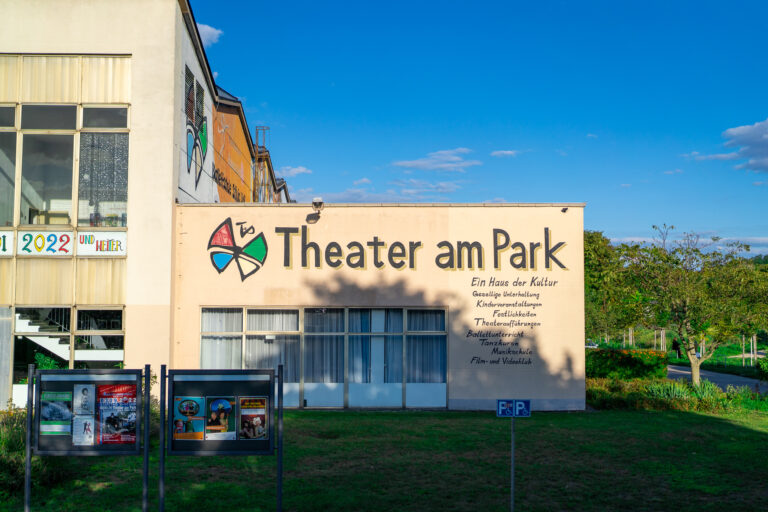 Theater am Park vor dem Verfall retten!
