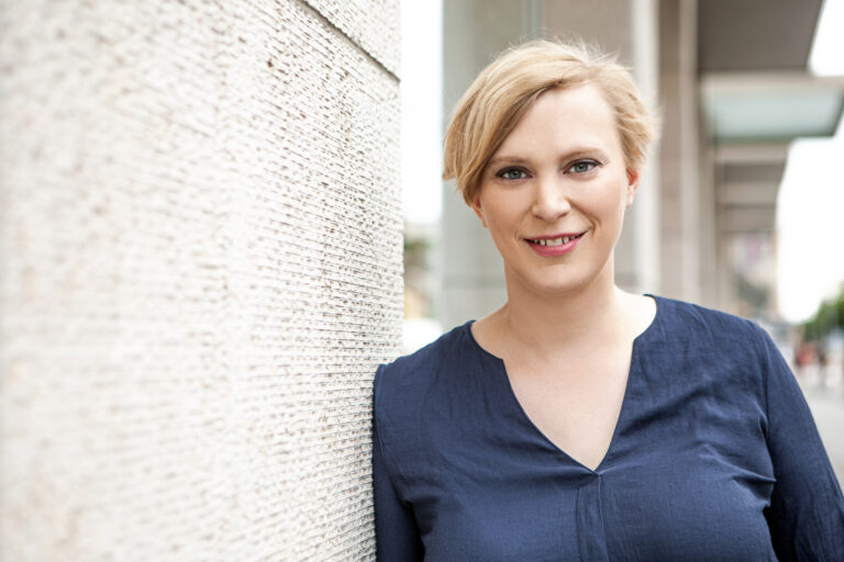 Einladung: Veranstaltung zur Kindergrundsicherung mit Nina Stahr, MdB
