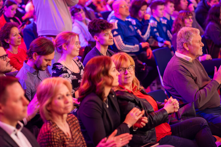 Grün wirkt: Förderpreis für Mädchen- und Frauensport 2024 in Marzahn-Hellersdorf das erste Mal vergeben
