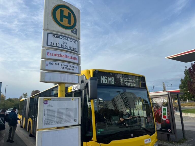 Kommunikation zu Baumaßnahmen der BVG verbessern